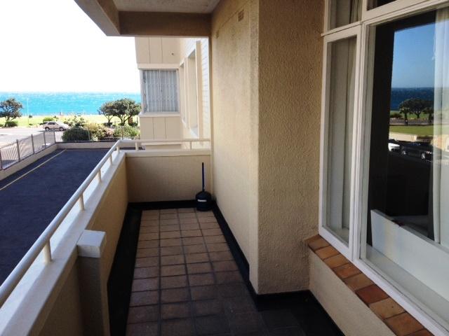 To Let 0 Bedroom Property for Rent in Sea Point Western Cape